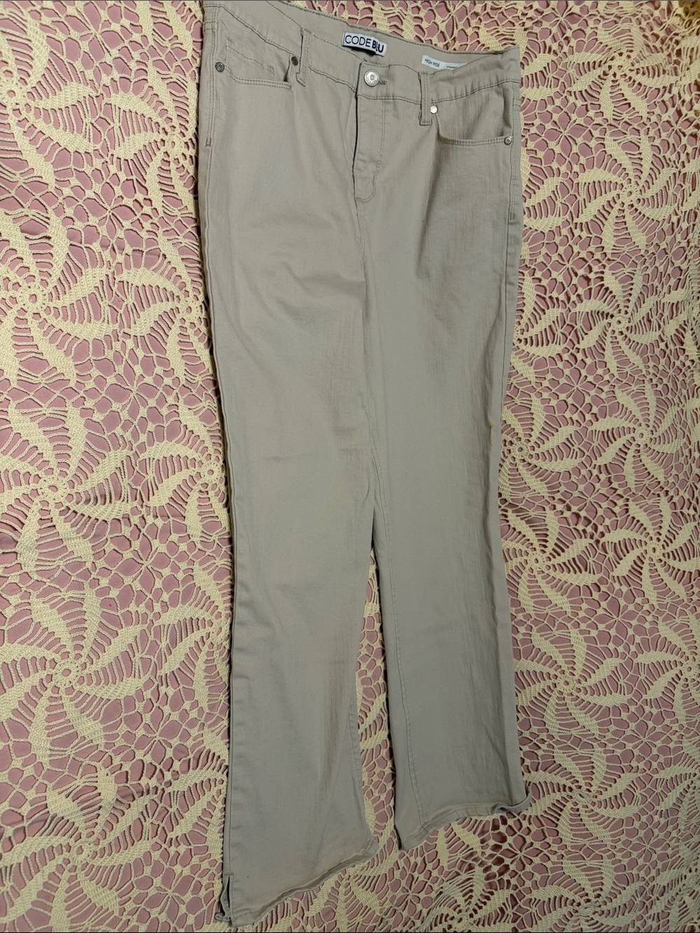 Women’s Khaki Straight-Leg Pants